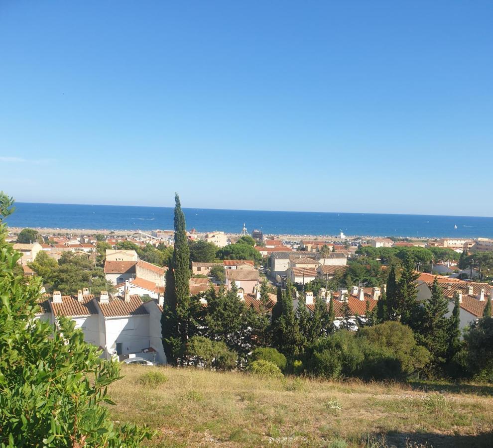 T2 Vue Mer Avec Parking Prive Saint-Pierre-la-Mer  エクステリア 写真